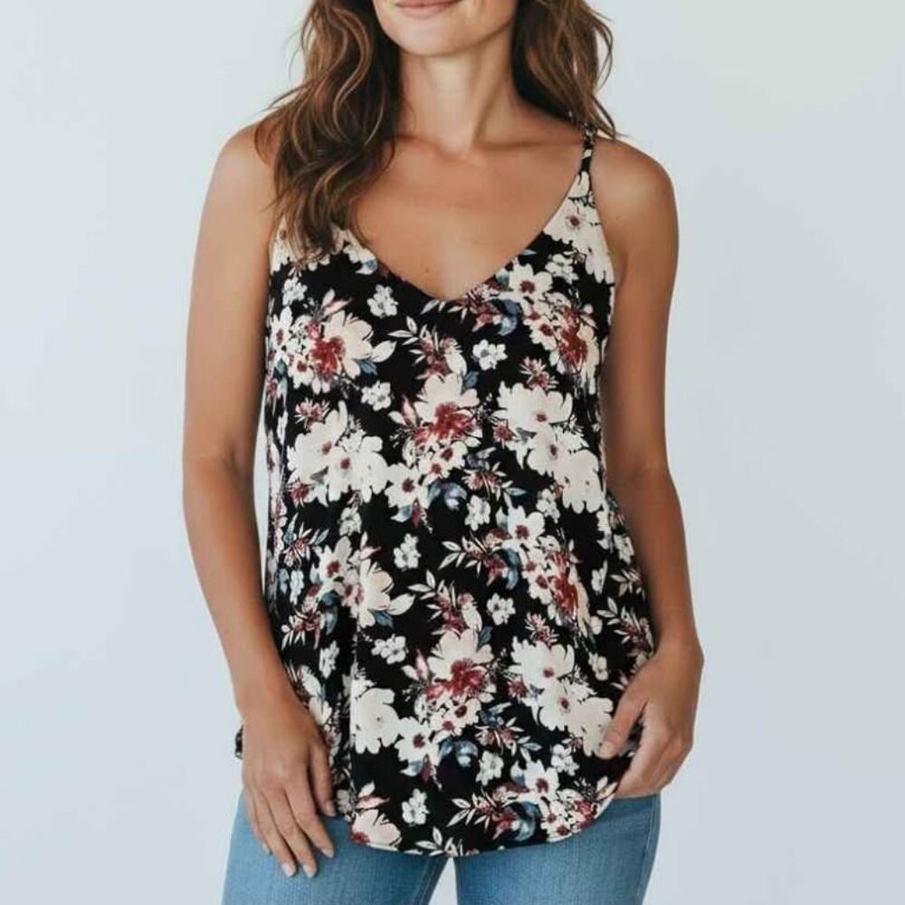 🌸 3/$20 - KISMET Women's Floral Print Cami Tank Top. Size MEDIUM
